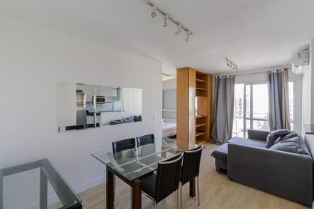 Sala de apartamento para alugar com 1 quarto, 43m² em Indianópolis, São Paulo