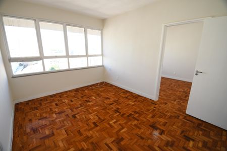 Sala de apartamento para alugar com 1 quarto, 50m² em Centro, Campinas