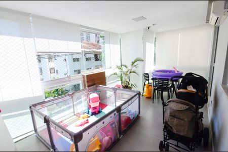 Sala de apartamento à venda com 3 quartos, 142m² em Tijuca, Rio de Janeiro