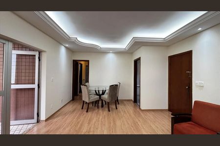 Sala de apartamento para alugar com 3 quartos, 95m² em Buritis, Belo Horizonte