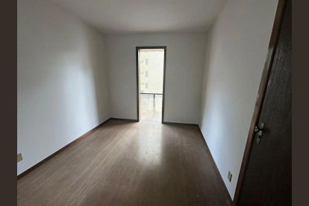 Quarto de apartamento para alugar com 3 quartos, 100m² em Buritis, Belo Horizonte