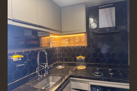 Cozinha de apartamento para alugar com 2 quartos, 120m² em Jardim America, Belo Horizonte