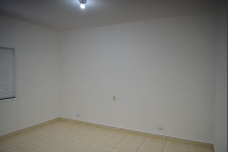 Quarto 1 de casa para alugar com 2 quartos, 80m² em Jardim Cristiane, Santo André