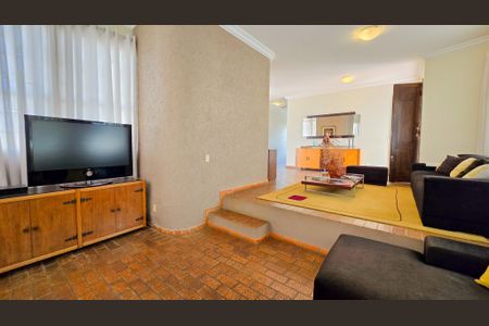 Casa para alugar com 4 quartos, 540m² em Bandeirantes (pampulha), Belo Horizonte