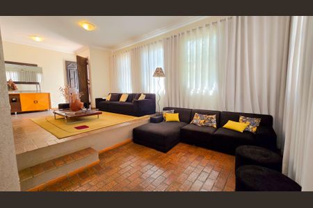 Casa para alugar com 4 quartos, 540m² em Bandeirantes (pampulha), Belo Horizonte