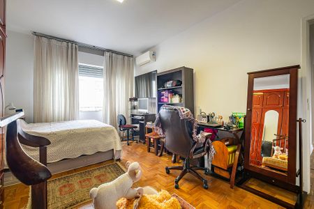 Quarto 1 de apartamento à venda com 3 quartos, 250m² em Cerqueira César, São Paulo