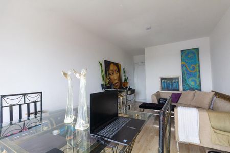 Sala de apartamento à venda com 2 quartos, 52m² em Vila Santana, São Paulo