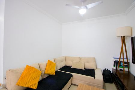 Sala de apartamento à venda com 2 quartos, 59m² em Vila Eldizia, Santo André
