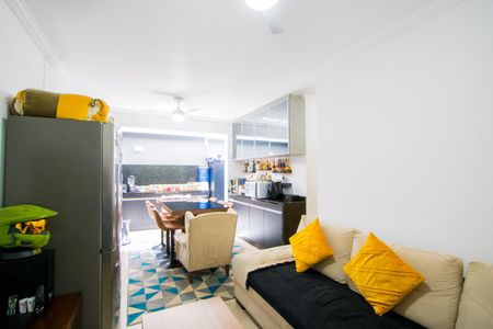 Sala de apartamento à venda com 2 quartos, 59m² em Vila Eldizia, Santo André