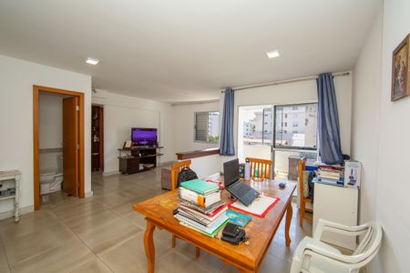 SALA de apartamento para alugar com 2 quartos, 86m² em Grajaú, Belo Horizonte