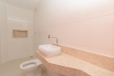 Apartamento à venda com 122m², 3 quartos e 2 vagasBanheiro da Suíte