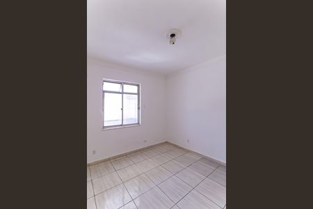 Quarto  de casa à venda com 2 quartos, 60m² em Piedade, Rio de Janeiro