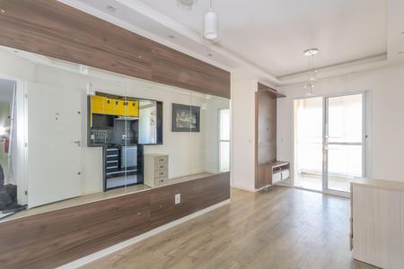 Sala de apartamento para alugar com 3 quartos, 57m² em Conceição, Osasco