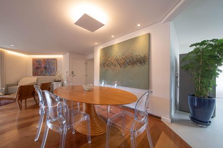 Sala de apartamento à venda com 3 quartos, 126m² em Santo Amaro, São Paulo