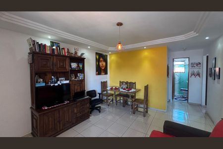 Sala - Sala de Jantar  de apartamento para alugar com 2 quartos, 71m² em Parque Sao Vicente, Santo André