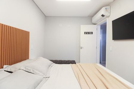 Quarto 1 de apartamento para alugar com 2 quartos, 45m² em Vila Nova Savoia, São Paulo