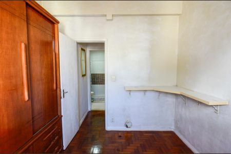 Quarto 1 de apartamento à venda com 2 quartos, 50m² em Tijuca, Rio de Janeiro