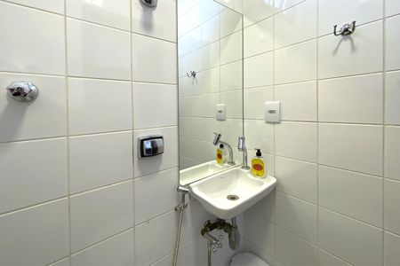 Apartamento para alugar com 110m², 3 quartos e 2 vagasBanheiro de serviço