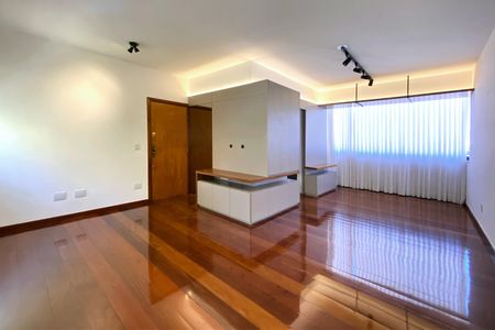 Sala de apartamento para alugar com 3 quartos, 110m² em Anchieta, Belo Horizonte