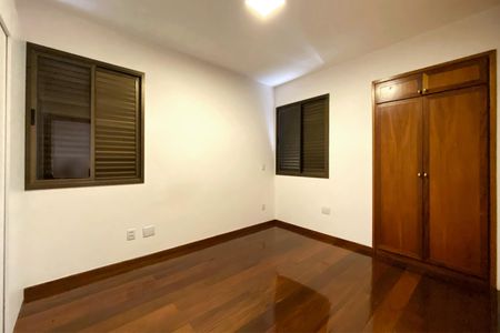 Apartamento para alugar com 110m², 3 quartos e 2 vagasSuite 1