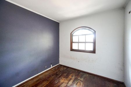 Quarto 02 de casa à venda com 4 quartos, 600m² em Penha de França, São Paulo