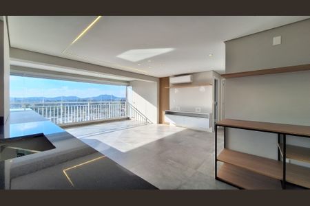 Sala de apartamento à venda com 2 quartos, 90m² em Vila Anastácio, São Paulo