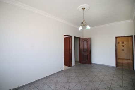 Apartamento para alugar com 92m², 3 quartos e sem vagaSala