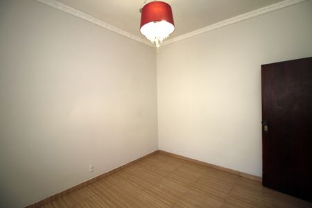 Apartamento para alugar com 92m², 3 quartos e sem vagaQuarto 2