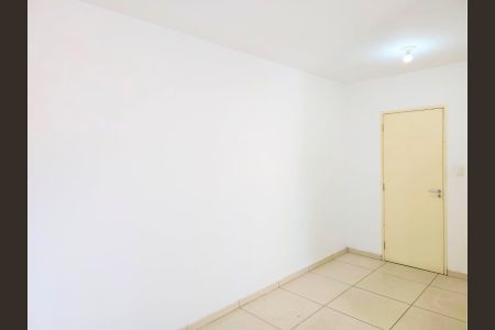 Suíte  de apartamento à venda com 2 quartos, 71m² em Vila Antonieta, Guarulhos