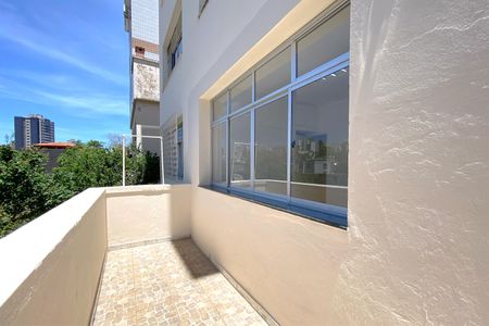 Apartamento para alugar com 100m², 2 quartos e sem vaga Apartamento para alugar com 100m², 2 quartos e sem vagaArea privativa