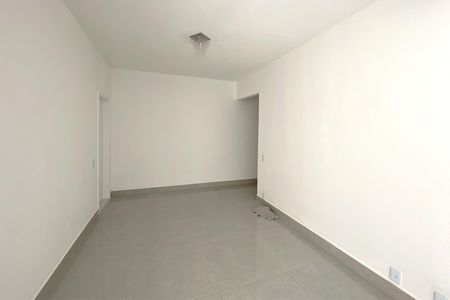 Sala de apartamento para alugar com 2 quartos, 100m² em Cruzeiro, Belo Horizonte