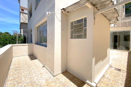 Apartamento para alugar com 100m², 2 quartos e sem vaga Apartamento para alugar com 100m², 2 quartos e sem vagaArea privativa