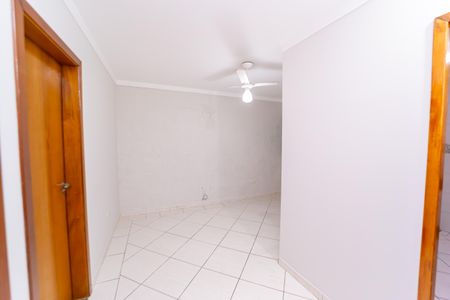 Sala de apartamento para alugar com 2 quartos, 60m² em Jardim Maringa, São Paulo