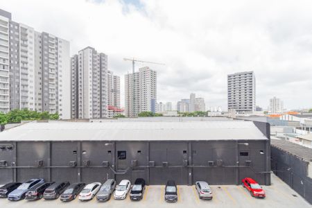 Vista da Sala de apartamento para alugar com 1 quarto, 26m² em Parque Industrial Tomas Edson, São Paulo