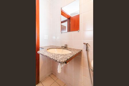 Apartamento à venda com 2 quartos, 60m² em Horto, Belo Horizonte