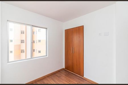 Apartamento à venda com 2 quartos, 60m² em Horto, Belo Horizonte