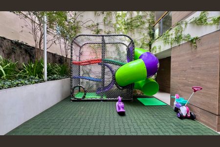 Apartamento para alugar com 72m², 1 quarto e 2 vagas Apartamento para alugar com 72m², 1 quarto e 2 vagasPlayground