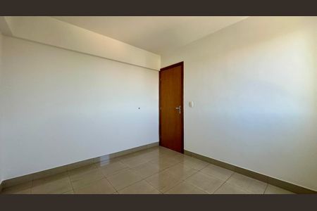 Apartamento para alugar com 65m², 2 quartos e 1 vaga Apartamento para alugar com 65m², 2 quartos e 1 vagaQuarto