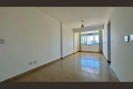 Sala  de apartamento para alugar com 2 quartos, 65m² em Nova Suíça, Belo Horizonte