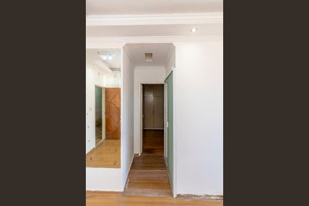 Sala de apartamento para alugar com 2 quartos, 48m² em Irajá, Rio de Janeiro