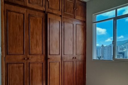Quarto 1 de apartamento à venda com 2 quartos, 65m² em Sion, Belo Horizonte