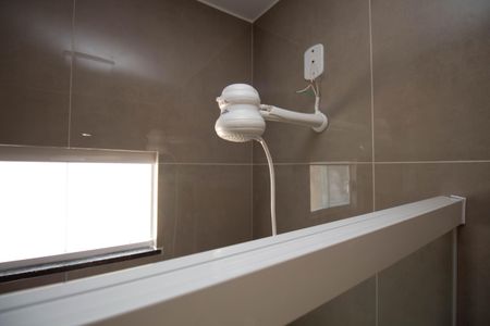 Casa de condomínio para alugar com 110m², 2 quartos e 1 vaga Casa de condomínio para alugar com 110m², 2 quartos e 1 vagaBanheiro da Suíte