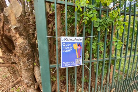 Casa de condomínio para alugar com 110m², 2 quartos e 1 vaga Casa de condomínio para alugar com 110m², 2 quartos e 1 vagaPlaca