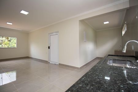 Casa de condomínio para alugar com 110m², 2 quartos e 1 vaga Casa de condomínio para alugar com 110m², 2 quartos e 1 vagaCozinha e Área de Serviço