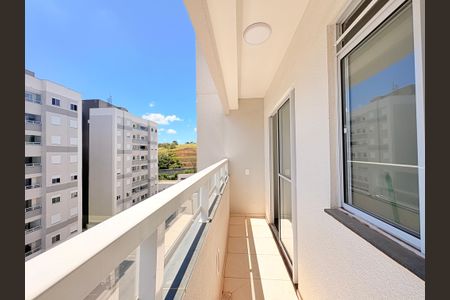 Sacada de apartamento para alugar com 3 quartos, 55m² em Vila Rio Branco, Jundiaí