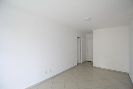 Sala de apartamento para alugar com 2 quartos, 71m² em Barra Olímpica, Rio de Janeiro