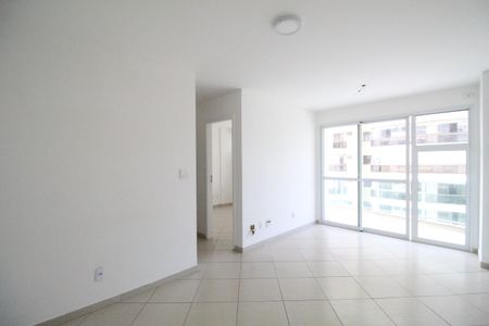 Sala de apartamento para alugar com 2 quartos, 71m² em Barra Olímpica, Rio de Janeiro