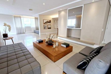 Apartamento à venda com 3 quartos, 233m² em Cidade Monções, São Paulo