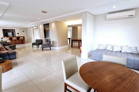 Apartamento à venda com 3 quartos, 233m² em Cidade Monções, São Paulo