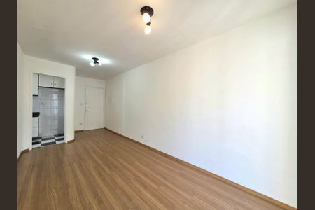 Sala de apartamento para alugar com 1 quarto, 45m² em Vila Olímpia, São Paulo